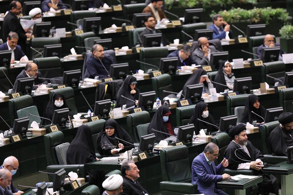 طرح جدید مجلس برای انتشار اخبار بازار ارز