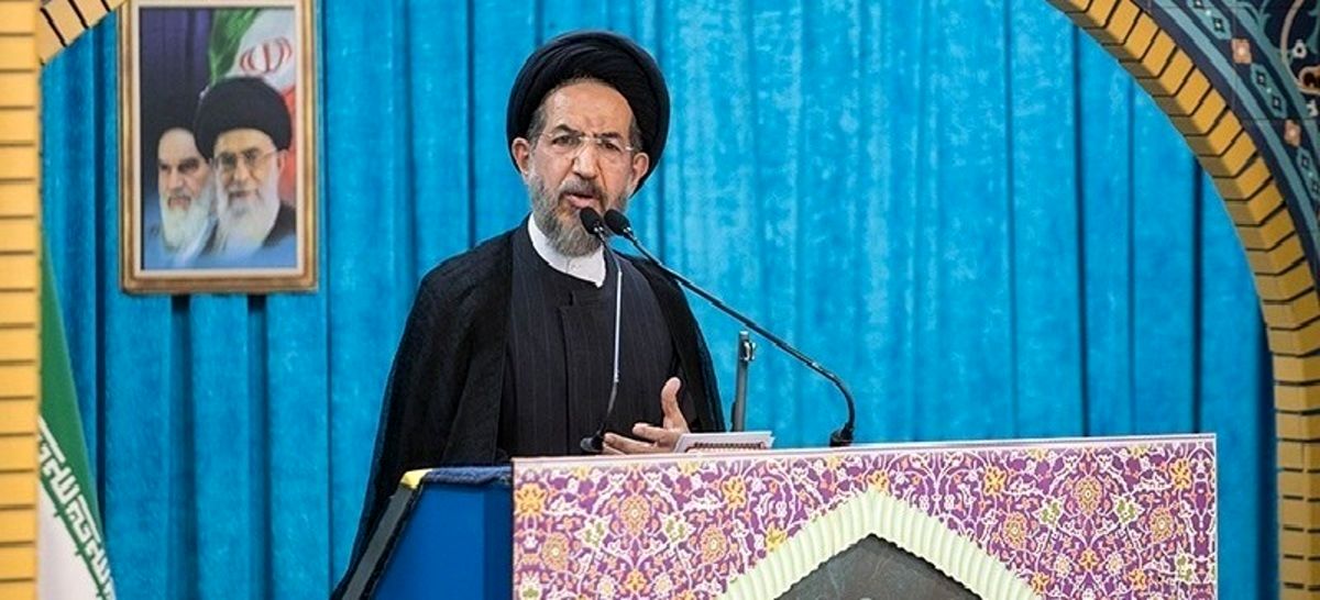 امام جمعه تهران: مسئولان دغدغه و سخن مردم را بشنوند