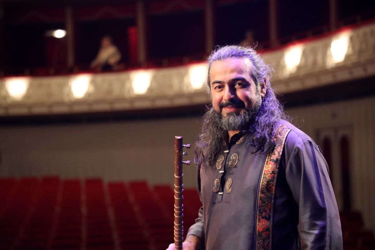 انتقاد تند همای از لغو کنسرتش در اهواز