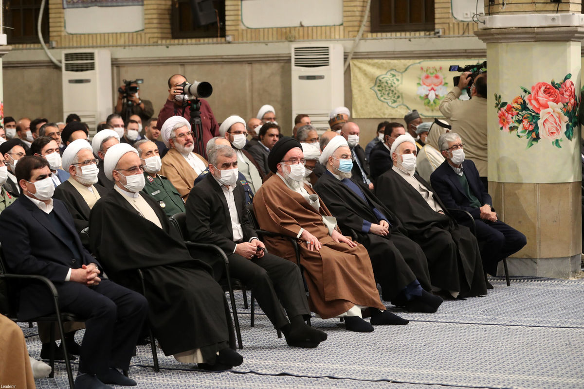 حضور دو رئیس مجلس سابق و حسن روحانی در دیدار رهبری / عکس