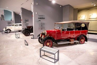 موریس آکسفورد بول نوز تولید کشور انگلستان 1925 در موزه خودروهای تاریخی ایران 