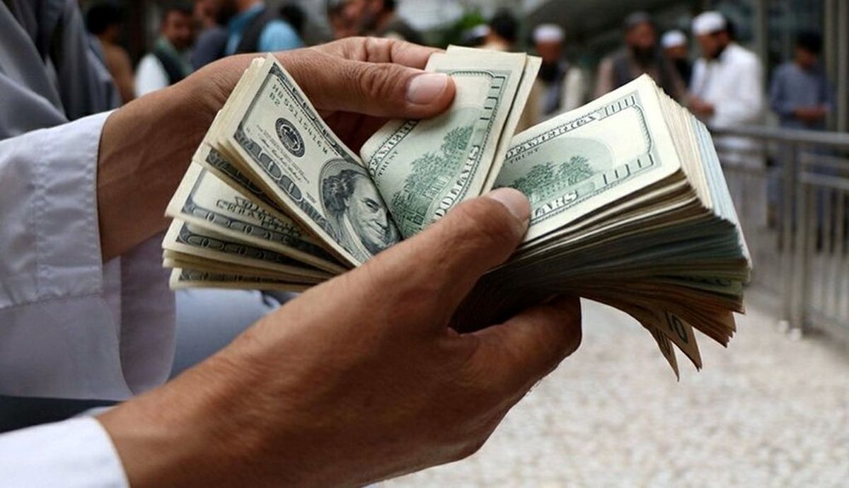 همه دلارفروش شدند | در فردوسی چه اتفاقی افتاده است؟